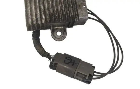 Subaru Outback (BS) Coolant fan relay 829XX
