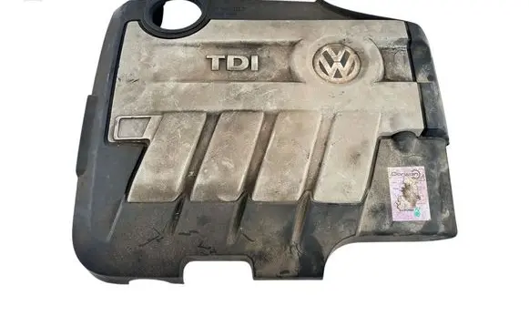 Volkswagen PASSAT CC Engine cover (trim) 03L103925D