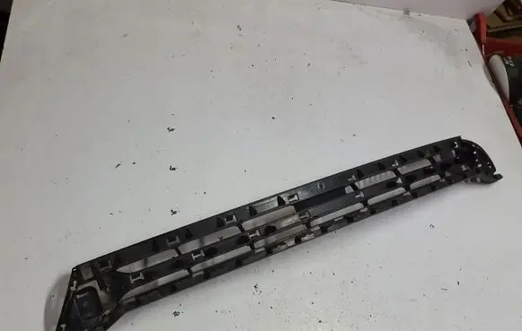 Volkswagen Scirocco ACC Distronic radar sensor grill/trim 1K8853653A