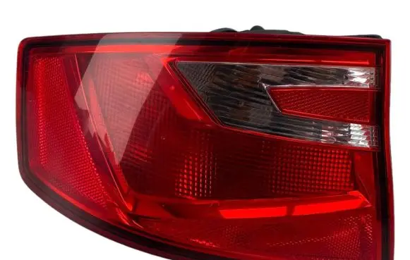 Seat Toledo IV (NH) Rear/tail lights 6JH945095B 2SD01114001