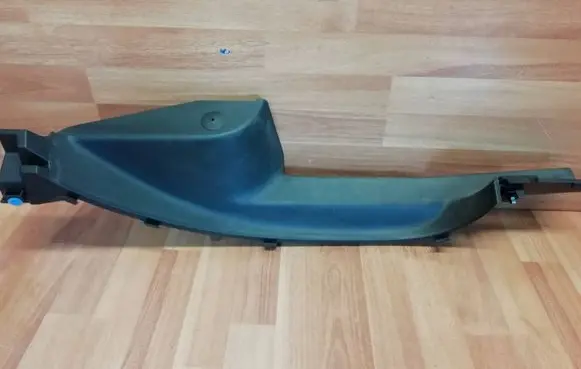 Renault Zoe Rear sill trim cover 769532813R