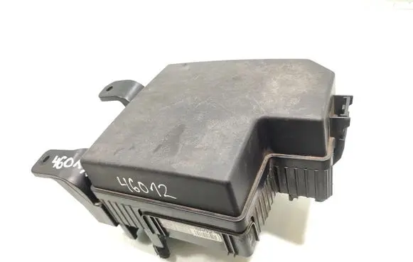 KIA Sorento Fuse module 91280-2P022 8A02