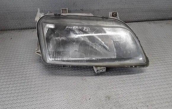 Volkswagen Sharan Headlight/headlamp 0301048302