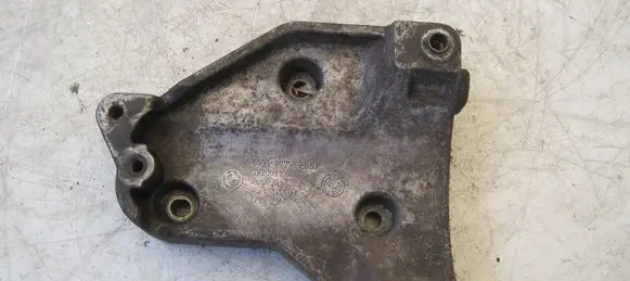 BMW X5 E70 A/C compressor mount bracket 7799863