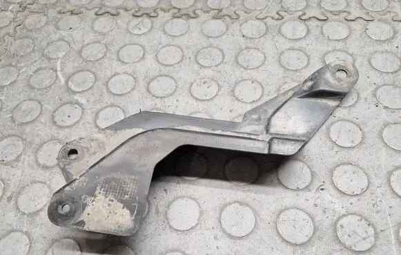 BMW i4 Other under body part 9478000