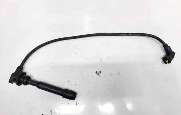 Hyundai Accent Ignition plug leads 