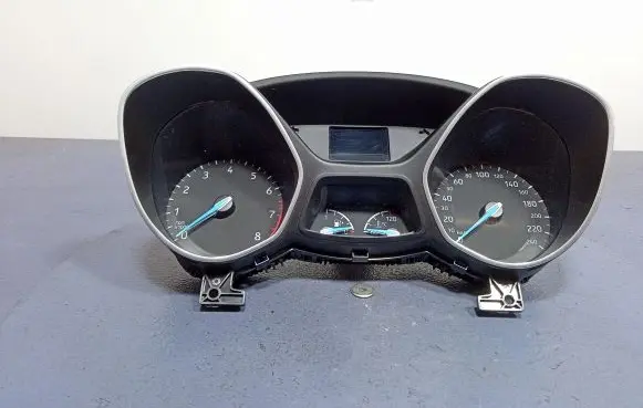 Ford Focus ST Speedometer (instrument cluster) F1ET-10849-BAP