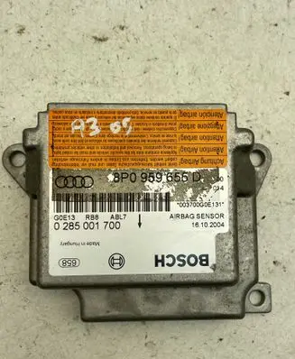 Audi A3 S3 8P Airbag control unit/module 8P0959655D 0285001700 003700G0E131