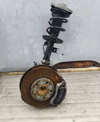 Mercedes-Benz CLA C117 X117 W117 Front wheel hub spindle knuckle CLA117ZWROTNICA