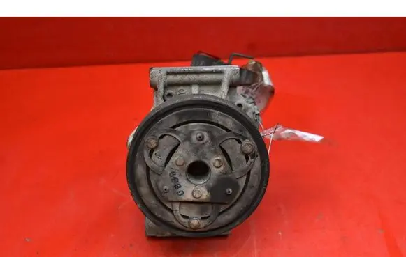 Dacia Dokker Air conditioning (A/C) compressor (pump) 926008367R-A
