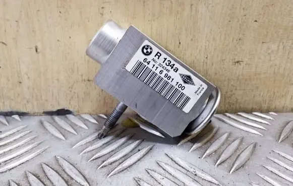 Air conditioning (A/C) expansion valve
