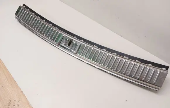 Porsche Cayenne (92A) Trunk/boot sill cover protection 7P0863459E