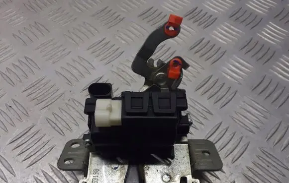 Mitsubishi Colt CZ3 Tailgate exterior lock MR959190