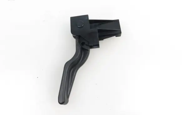 Chevrolet Equinox Engine bonnet (hood) release handle