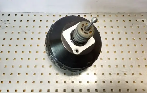 Seat Altea XL Brake booster 1K2614105BB