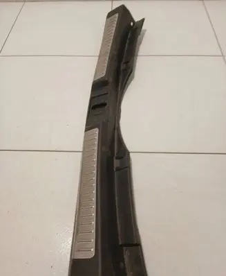 Mazda 6 Trunk/boot sill cover protection GHP9T0895 K3006