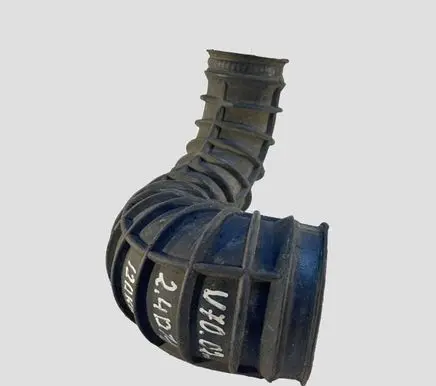 Volvo V70 Intercooler hose/pipe