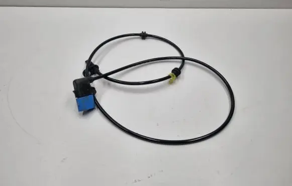 Mercedes-Benz GLA W156 X156 ABS rear brake sensor A2469059402 2469059402