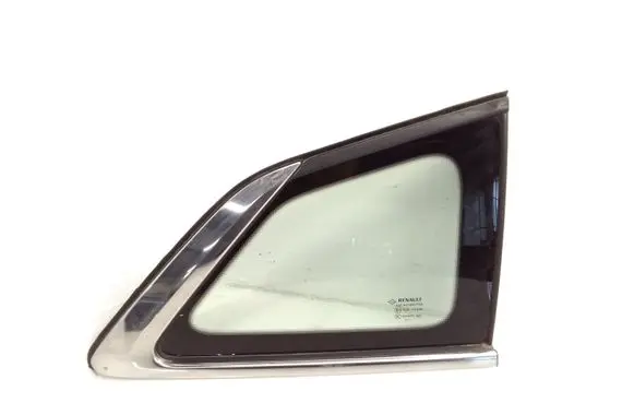 Renault Megane IV Rear side window