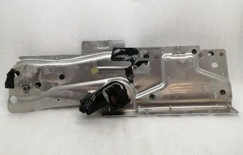 Aston Martin V8 Front wiper linkage and motor AG4367350AA