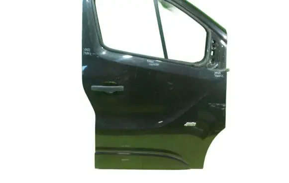 Renault Trafic III (X82) Front door PRZOD PRAWE