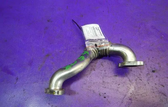 Skoda Praktik (5J8) EGR valve line/pipe/hose 03P131521A