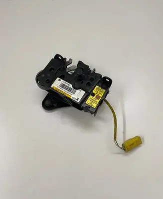 BMW M5 Engine bonnet/hood lock/catch 7184442
