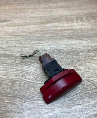 Citroen C5 Hazard light switch 96326950KR WITHPLUG