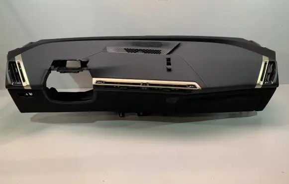 BMW iX Dashboard
