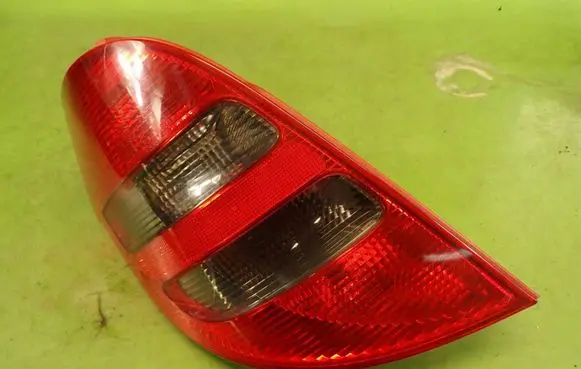 Mercedes-Benz A W168 Rear/tail lights A1698200964L