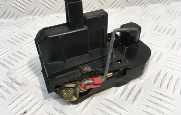 Jeep Grand Cherokee (WJ) Front door lock