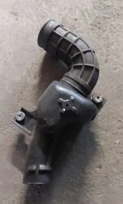 Honda CR-V Air intake hose/pipe