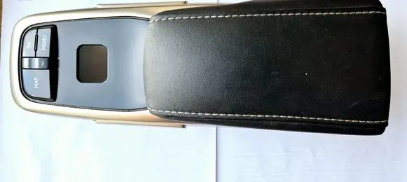 Lexus RX 450H Armrest 5882248100