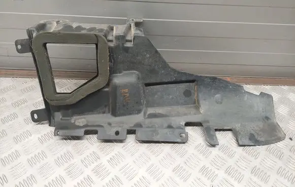 Dodge RAM Intercooler air guide/duct channel 68036598AD