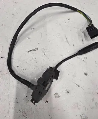 Mercedes-Benz E W210 Cruise control switch 2105400245