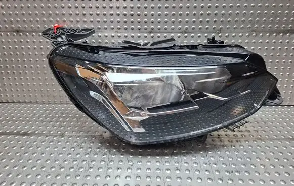 Peugeot 208 Headlight/headlamp S25071954 9823193880