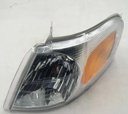 Opel Sintra Front indicator light 185030B 09080615 9080615