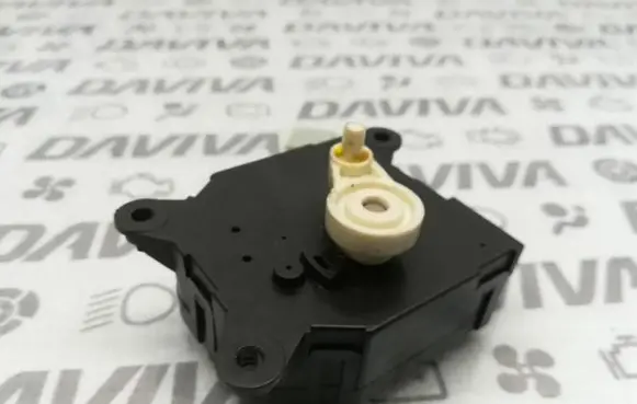 Subaru Impreza III Air flap motor/actuator 502752-3760 9901513V