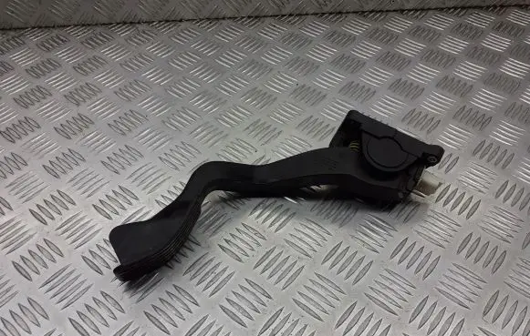 Citroen C3 Accelerator throttle pedal 9646702180