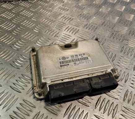 Volkswagen Golf V Engine control unit/module 038906019KP 0281011191