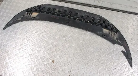 Front bumper skid plate/under tray