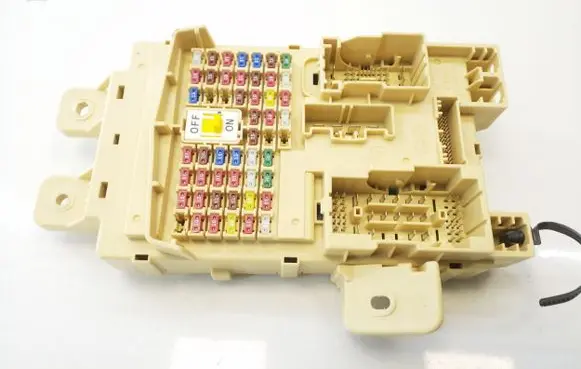 Hyundai Ioniq Fuse module 91950G7510