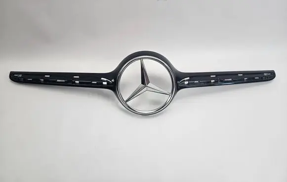 Mercedes-Benz CLS C218 X218 Front bumper upper radiator grill A2188851022