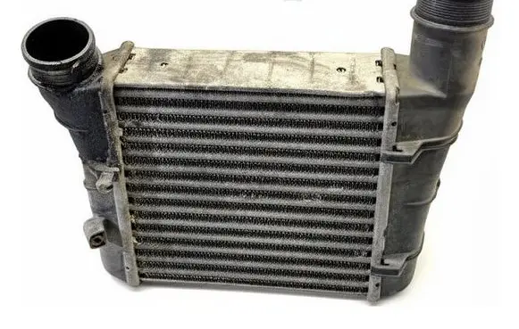 Audi A4 S4 B7 8E 8H Intercooler radiator 8E0145805S