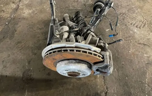 BMW 7 G11 G12 Rear wheel hub spindle/knuckle 