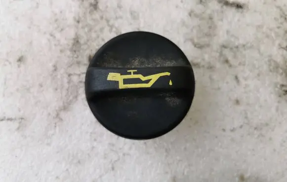 Citroen C5 Oil filler cap 9649094980