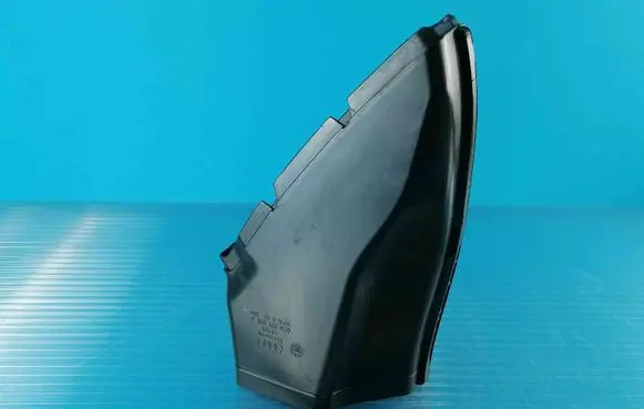 Audi A6 S6 C6 4F Air intake duct part 4F0129618J