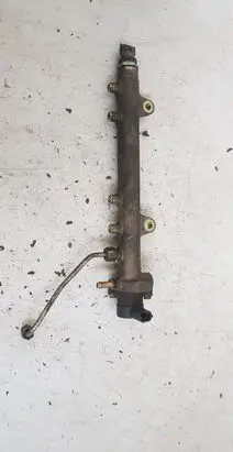 Opel Tigra B Fuel main line pipe 46817523 0445214044 51558322