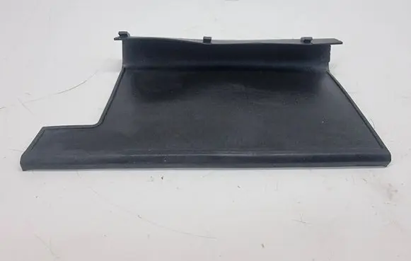 Land Rover Discovery 5 Panel drawer/shelf pad HY32044L06B