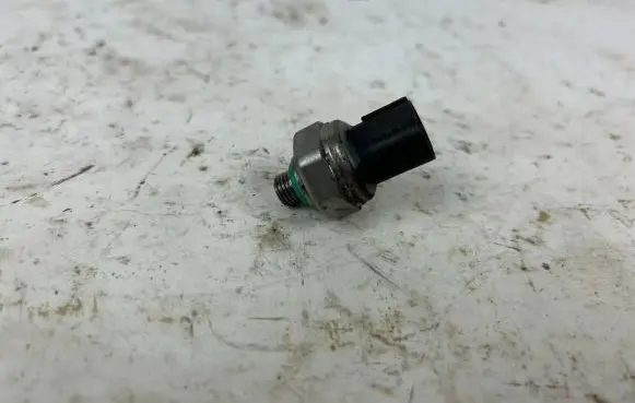 Air conditioning (A/C) pressure sensor